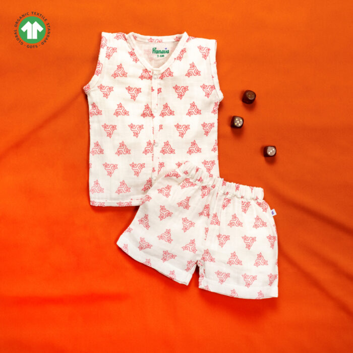 POB-ZS-F4 Unisex Baby Triangle Printed 100% Organic Cotton Jhabla and Shorts Set - White - Image 1